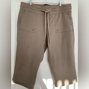 GLORIA VANDERBILT  PANTS SIZE 16W STRETCH SHORT CLASSIC FIT